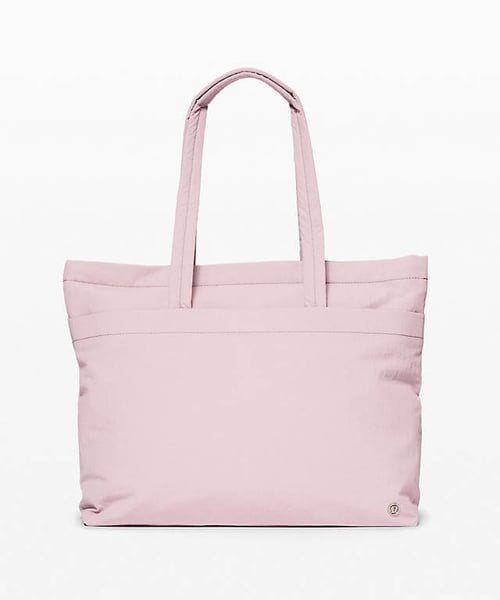 lululemon tote bag nurse fashion (1)